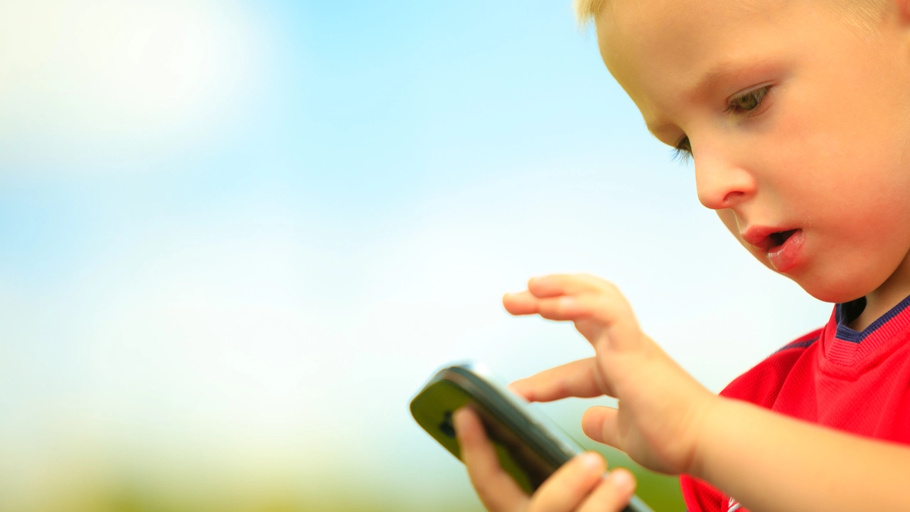 What are the side effects of using mobile phones by kids?